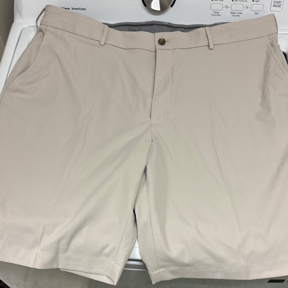 Men's Walter Hagen Tan Shorts